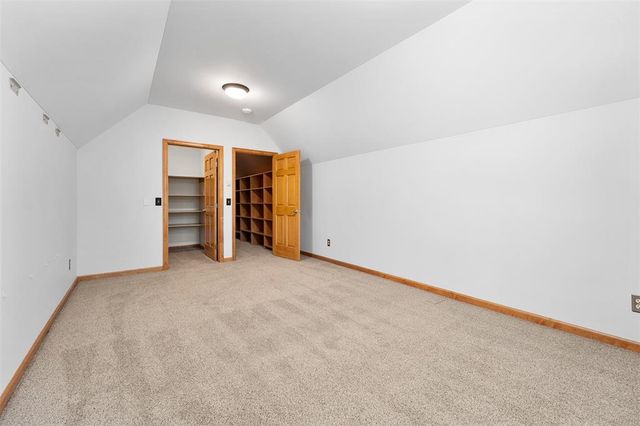 3521 Glen Way, Eau Claire, WI 54701