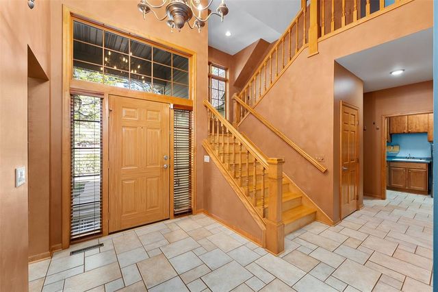 3521 Glen Way, Eau Claire, WI 54701