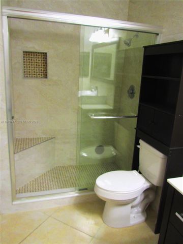 1731 NW 96th Ter 2J, Pembroke Pines, FL 33024