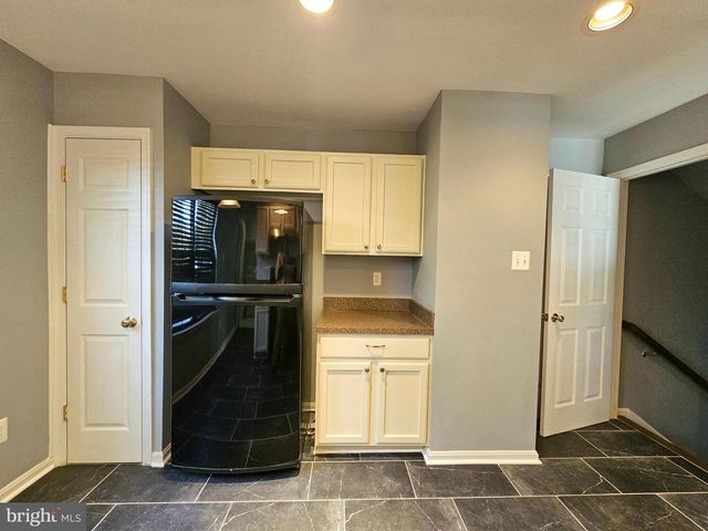 1014 RORI CT, Salisbury, MD 21801