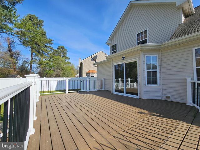 1014 RORI CT, Salisbury, MD 21801