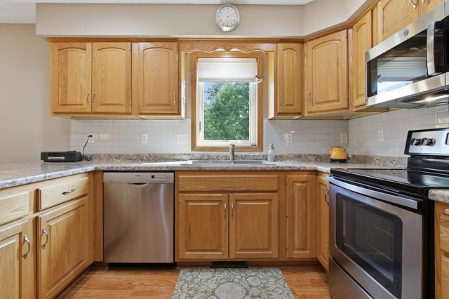 899 Wert Road, Hudson, WI 54016