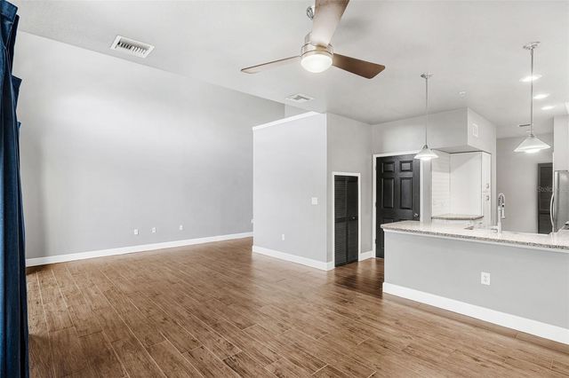 1010 WINDERLEY PLACE 127, Maitland, FL 32751