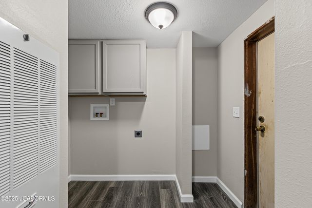 11453 CO RD 4012, Holts Summit, MO 65043