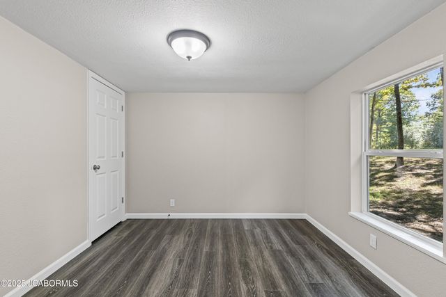 11453 CO RD 4012, Holts Summit, MO 65043