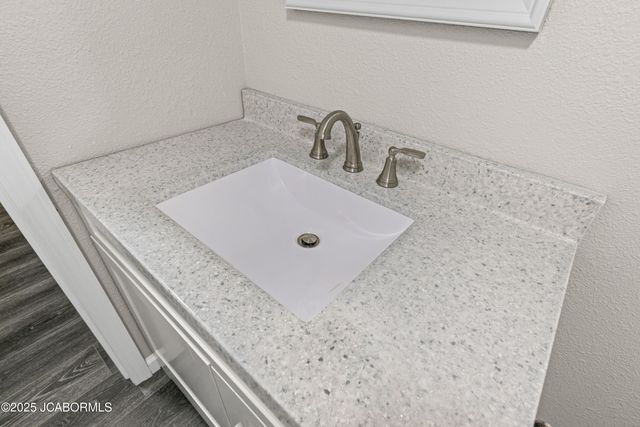 11453 CO RD 4012, Holts Summit, MO 65043