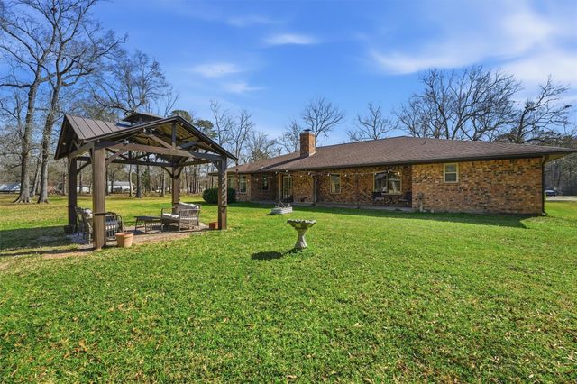 168 County Road 648, Dayton, TX 77535