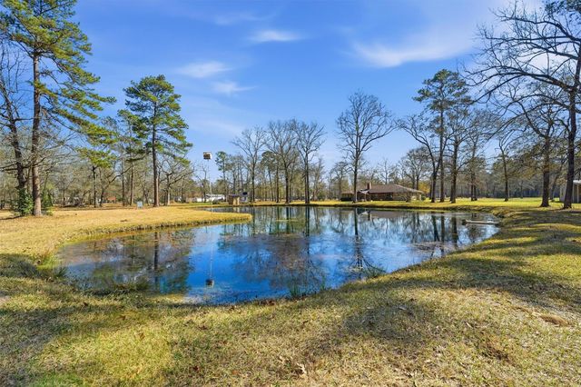 168 County Road 648, Dayton, TX 77535