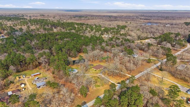 168 County Road 648, Dayton, TX 77535