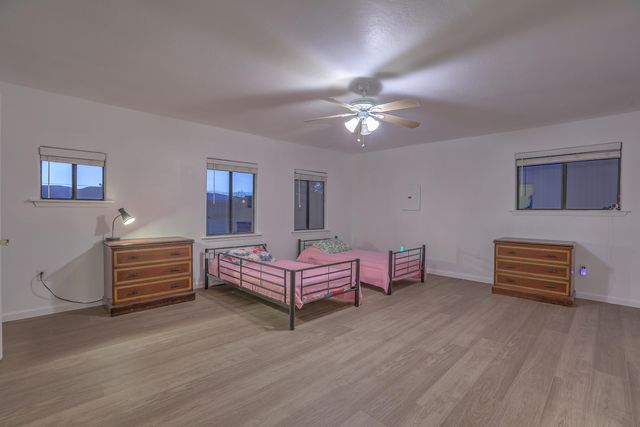 174 Entranosa, Sandia Park, NM 87047