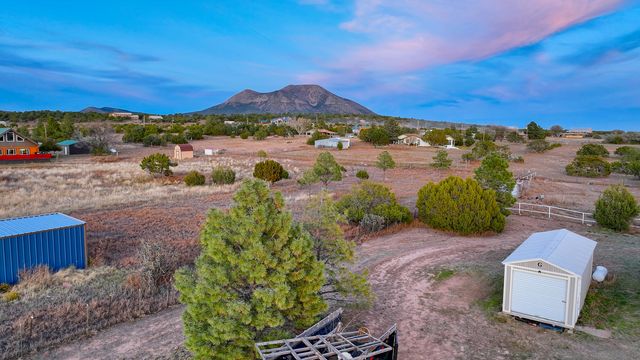 174 Entranosa, Sandia Park, NM 87047