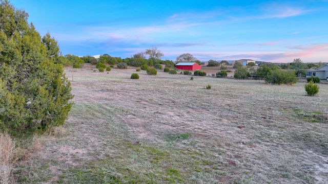 174 Entranosa, Sandia Park, NM 87047