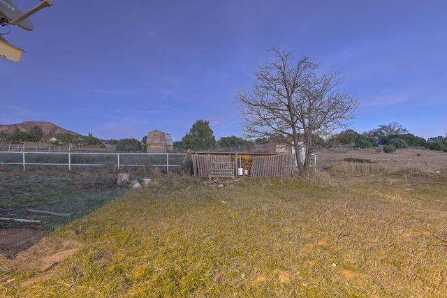 174 Entranosa, Sandia Park, NM 87047