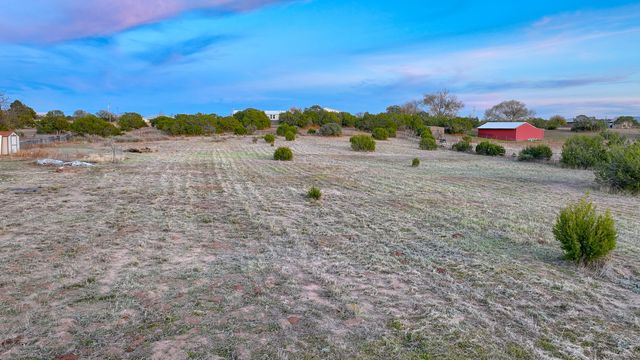 174 Entranosa, Sandia Park, NM 87047