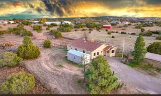 174 Entranosa, Sandia Park, NM 87047