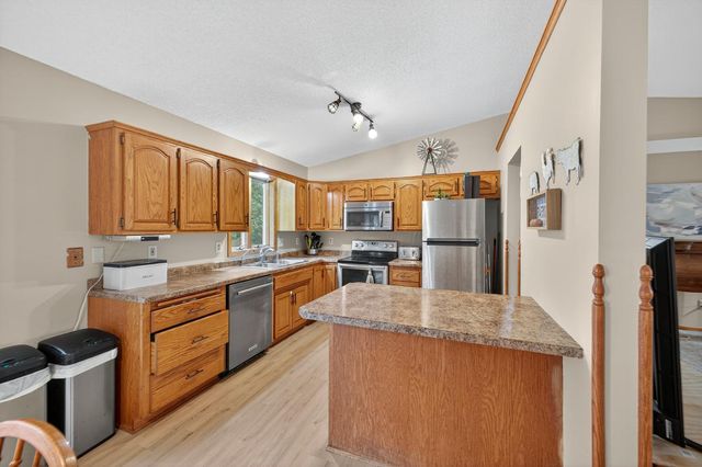 805 5th Avenue SE, Stewartville, MN 55976