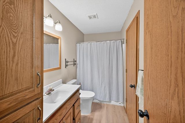 805 5th Avenue SE, Stewartville, MN 55976