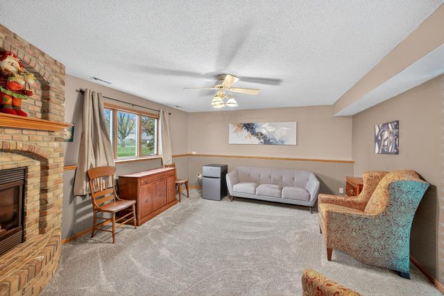 805 5th Avenue SE, Stewartville, MN 55976