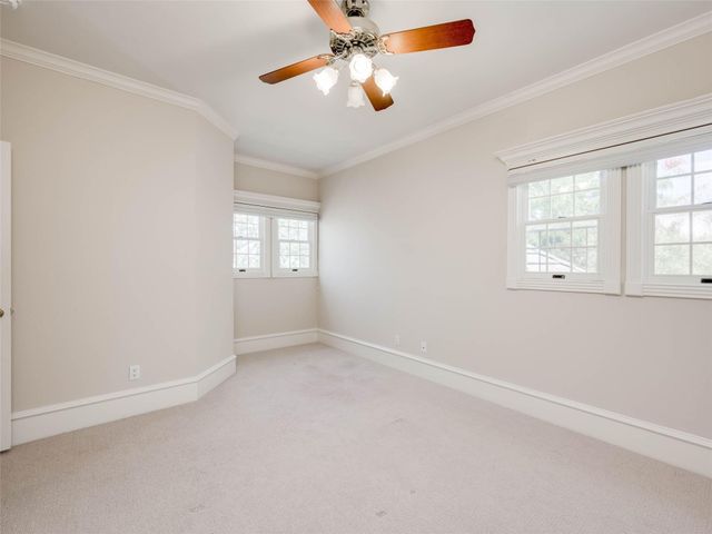 4010 Long Champ DR 23, Austin, TX 78746