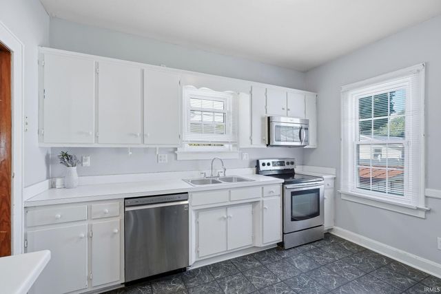 1603 Hollywood Avenue, Evansville, IN 47712