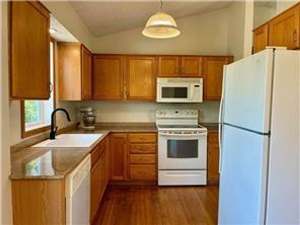 1283 Creekside Drive, Waconia, MN 55387 — photo 5