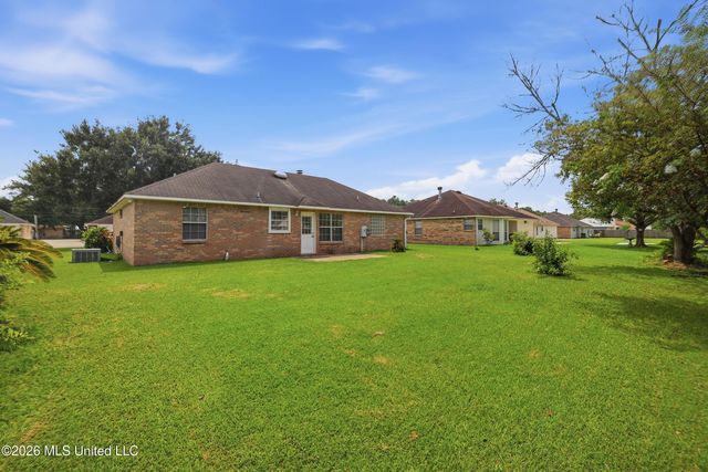 3217 Stonegate Circle, Gautier, MS 39553