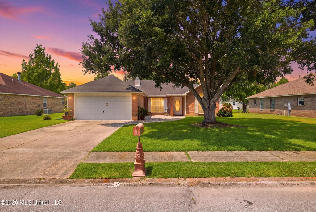 3217 Stonegate Circle, Gautier, MS 39553
