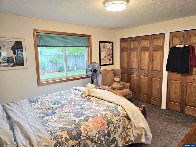 4814 Southstar Ct NE, Salem, OR 97305