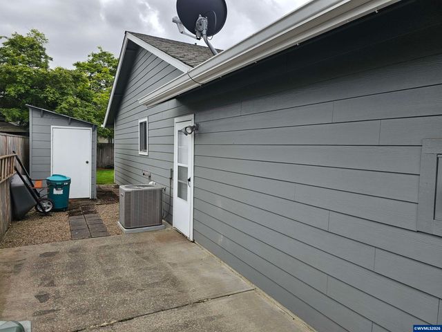 4814 Southstar Ct NE, Salem, OR 97305