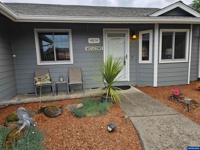 4814 Southstar Ct NE, Salem, OR 97305