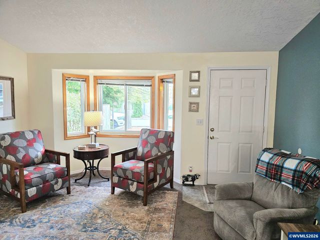 4814 Southstar Ct NE, Salem, OR 97305