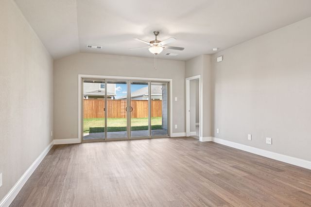 6108 Chickney Drive, Princeton, TX 75071