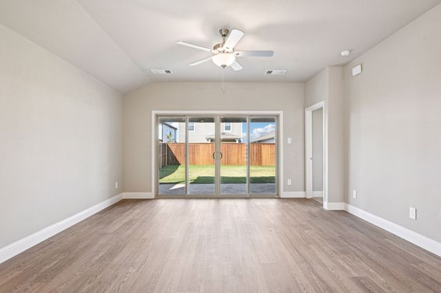 6108 Chickney Drive, Princeton, TX 75071