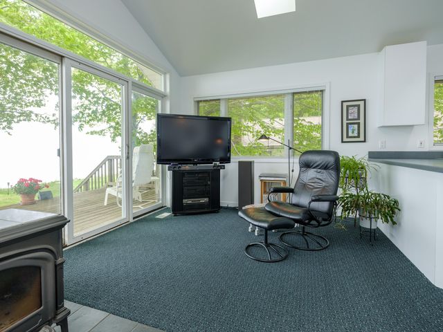 1192 Cherry Drive, South Haven, MI 49090