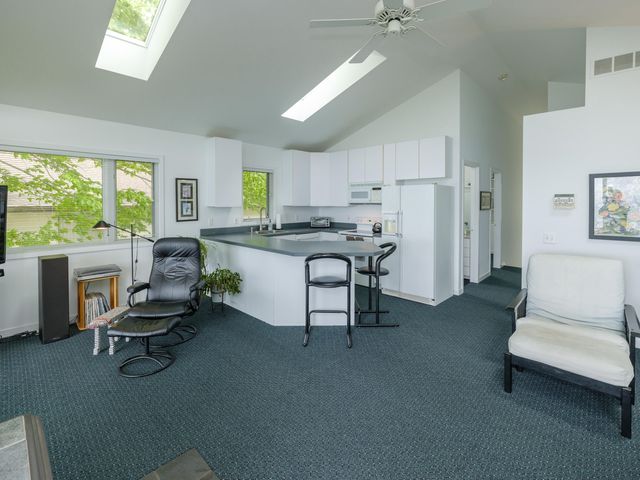 1192 Cherry Drive, South Haven, MI 49090