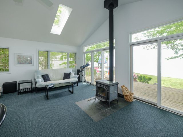 1192 Cherry Drive, South Haven, MI 49090