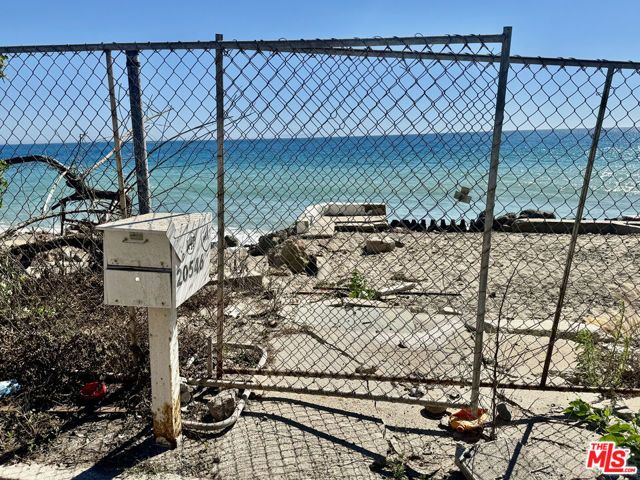 20546 Pacific Coast Highway, Malibu, CA 90265