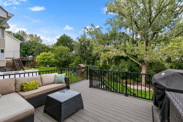 8305 Talbot Place, Johnston, IA 50131