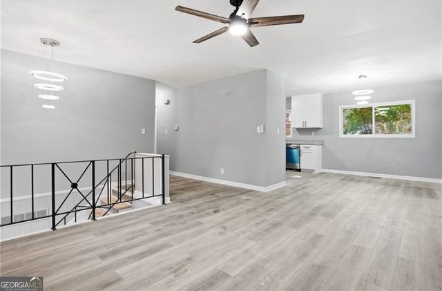 1376 Colony East Circle, Stone Mountain, GA 30083