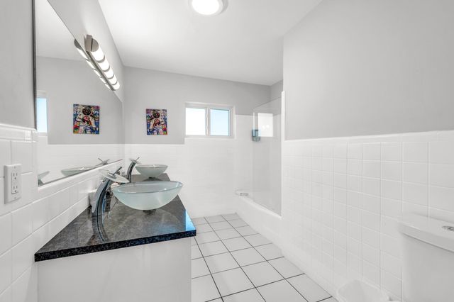 2812 NE 27th Street, Lighthouse Point, FL 33064