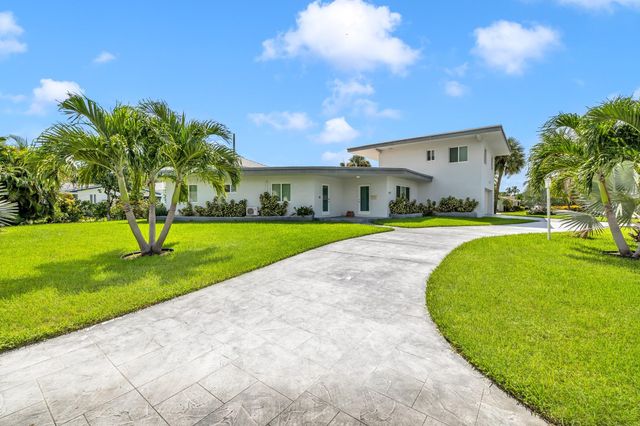 2812 NE 27th Street, Lighthouse Point, FL 33064