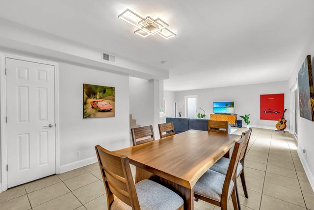 2812 NE 27th Street, Lighthouse Point, FL 33064