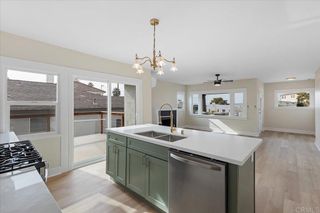 2453 Curlew St, San Diego, CA 92101