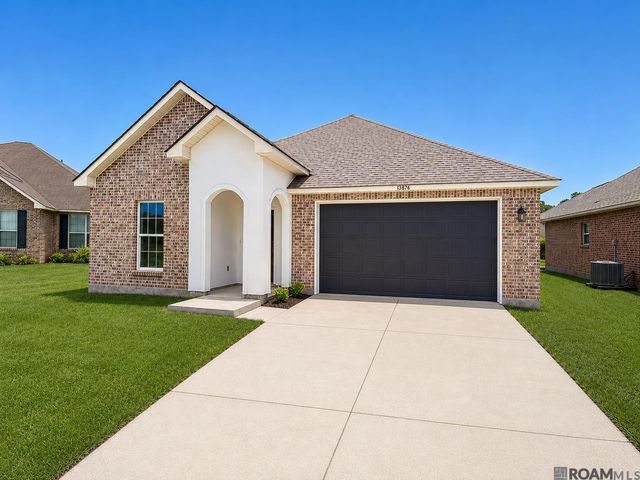13876 Avocado Dr, Denham Springs, LA 70726
