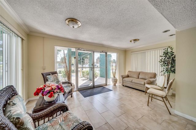 2271 NW 47th Ter 107, Lauderhill, FL 33313