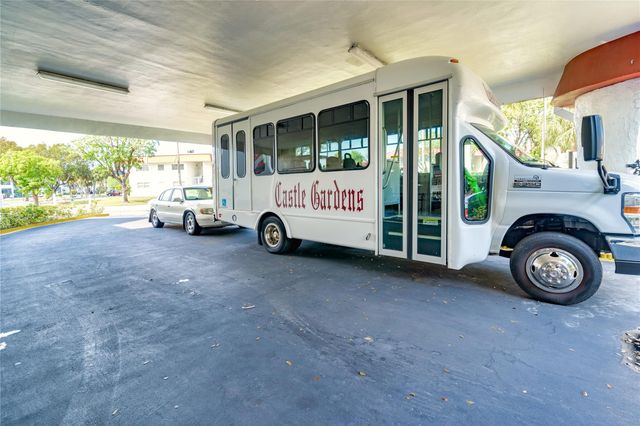 2271 NW 47th Ter 107, Lauderhill, FL 33313