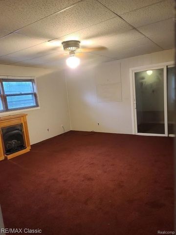 304 BAKER Street, Royal Oak, MI 48067