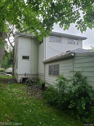 304 BAKER Street, Royal Oak, MI 48067