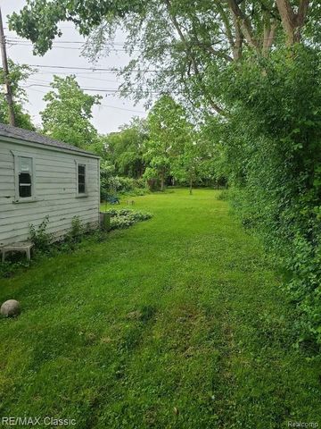 304 BAKER Street, Royal Oak, MI 48067