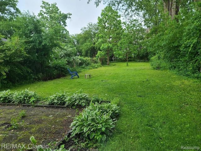 304 BAKER Street, Royal Oak, MI 48067